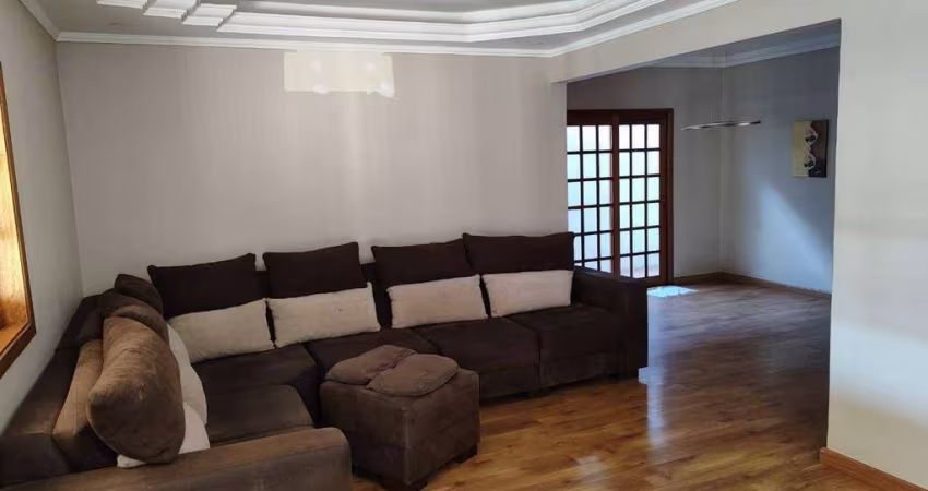 Casa com 4 dormitórios à venda, 147 m² por R$ 900.000,00 - Vila Rocha - Bauru/SP