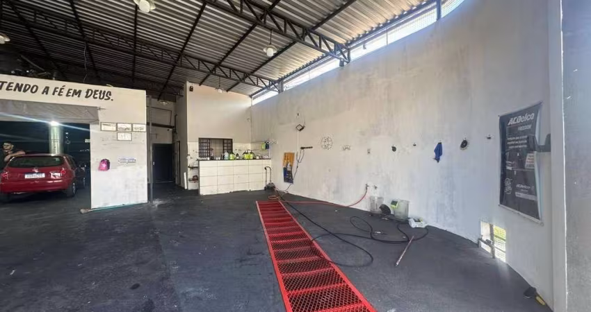 Barracão à venda, 150 m² por R$ 490.000,00 - Vila Independência - Bauru/SP