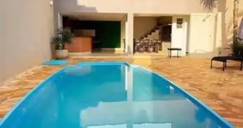 Casa com 3 dormitórios à venda, 270 m² por R$ 1.290.000,00 - Alto Higienópolis - Bauru/SP
