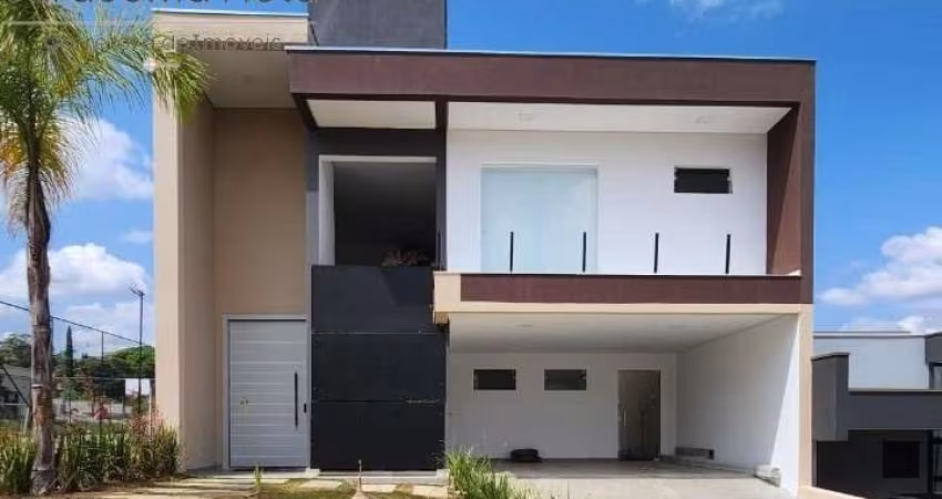 SOBRADO A VENDA NO CONDOMÍNO MILANO