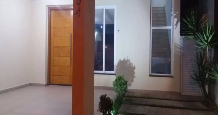 CASA A VENDA NO CONDOMÍNIO PARK REAL