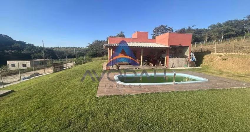 Casa para Venda em Brumadinho /  no bairro Condominío Tiradentes