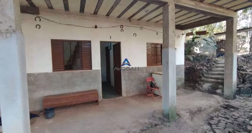 Chácara bem localizada no Parque do lago!