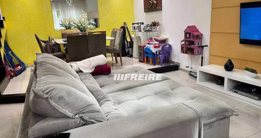 Sobrado com 3 dormitórios à venda, 175 m² por R$ 1.050.000,00 - Santa Maria - São Caetano do Sul/SP