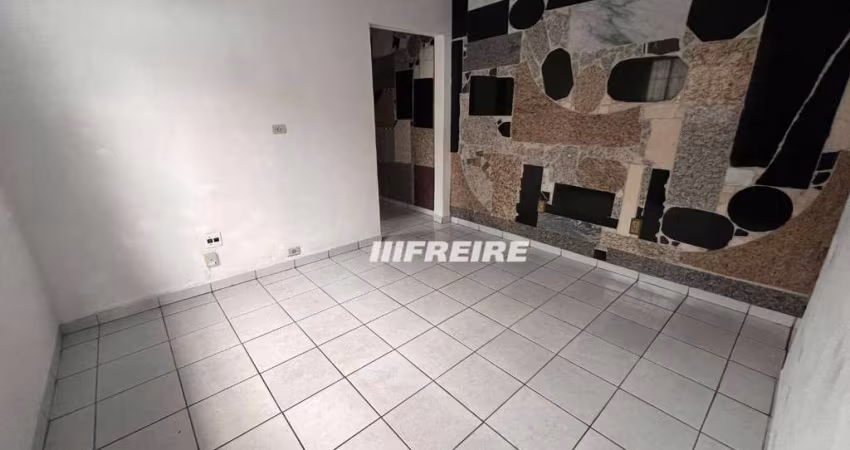 Casa com 2 dormitórios para alugar, 60 m² por R$ 2.344,52/mês - Olímpico - São Caetano do Sul/SP