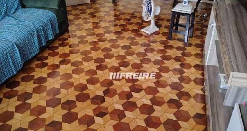Casa com 3 dormitórios para alugar, 190 m² por R$ 4.950,24/mês - Osvaldo Cruz - São Caetano do Sul/SP