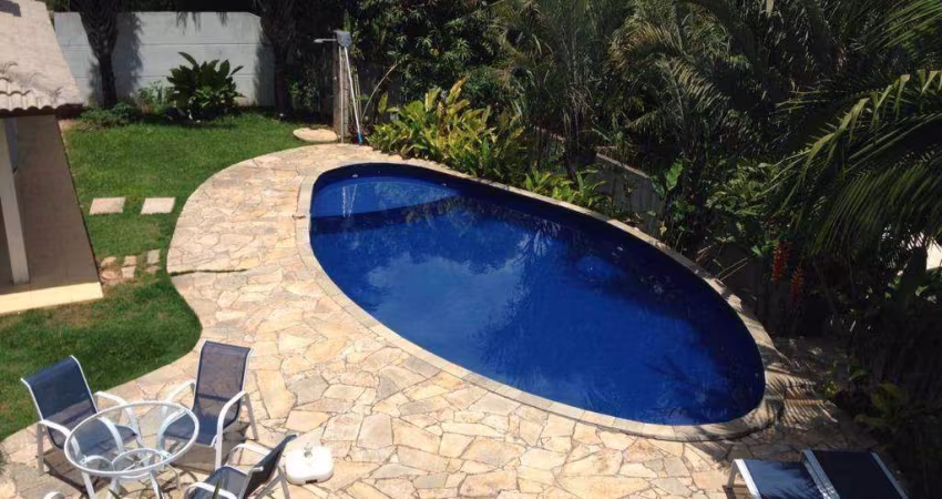 Casa com 4 dormitórios à venda, 383 m² por R$ 1.790.000,00 - Vila Appia Antica - Carapicuíba/SP
