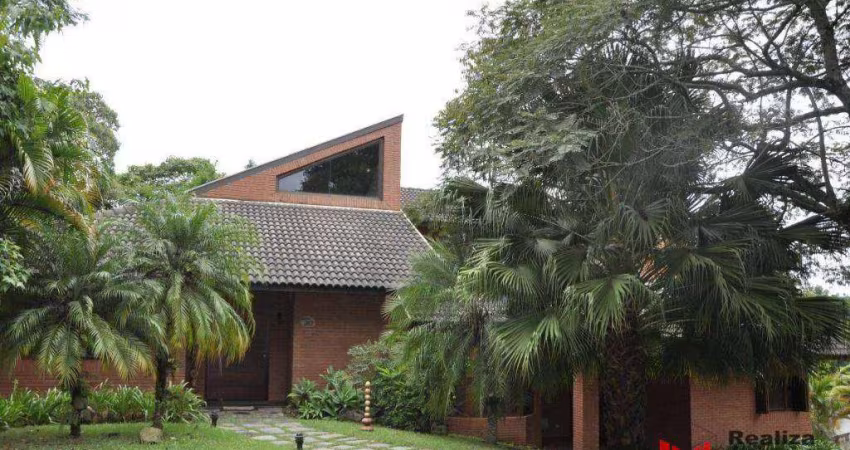 Casa com 4 suítes - Forest Hills - Jandira
