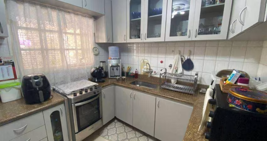 Sobrado com 2 dormitórios à venda, 60 m² por R$ 430.000,00 - Granja Viana - Cotia/SP