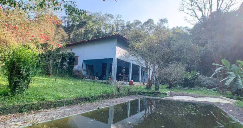Casa à venda, 400 m² por R$ 950.000,00 - Granja Viana - Embu das Artes/SP