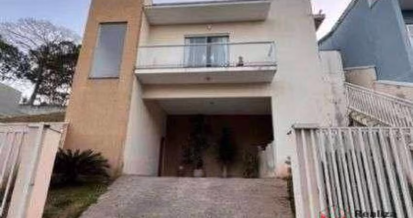 Casa com 2 dormitórios e 2 vagas -  Chácara Roselândia