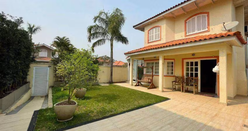 Casa com 3 dormitórios à venda, 200 m² por R$ 1.600.000,00 - Granja Viana - Cotia/SP