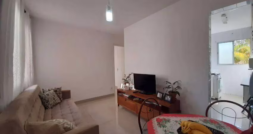 Apartamento com dois dormitórios, segundo andar, Jardim da Glória, Cotia, SP