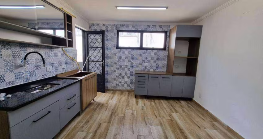 Casa com 2 dormitórios para alugar, 70 m² por R$ 2.535,01/mês - Jardim da Glória - Cotia/SP