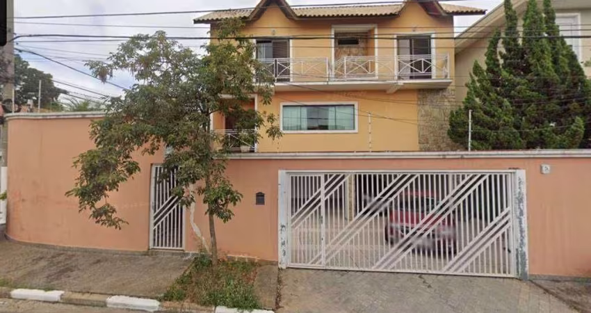 Osasco / Adalgisa - Casa 3 suítes, área gourmet, ao lado Pq dos Príncipes!