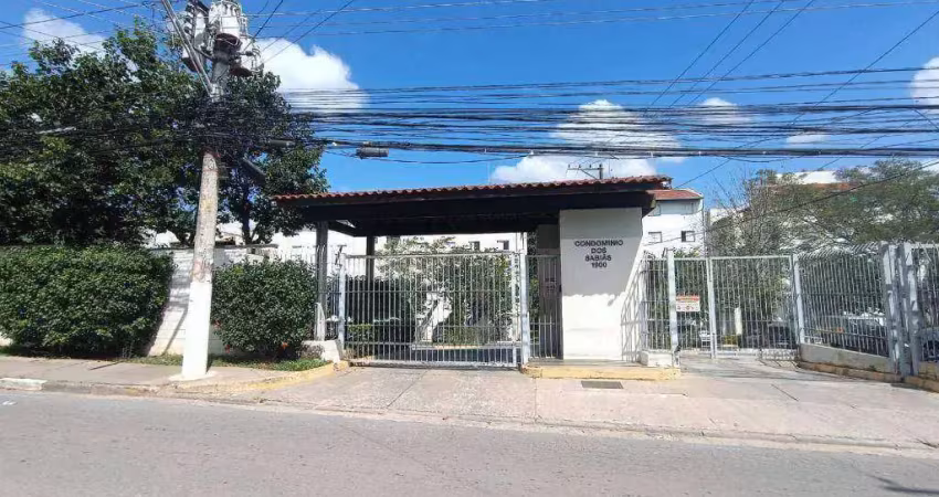 Apartamento com 2 dormitórios à venda, 45 m² por R$ 250.000,00 - Jardim da Glória - Cotia/SP