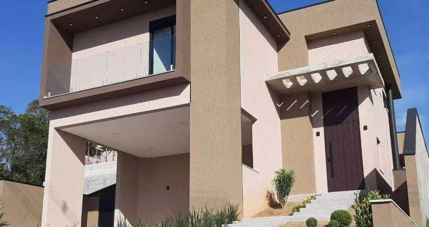 Casa a Venda em Condomínio em Cotia