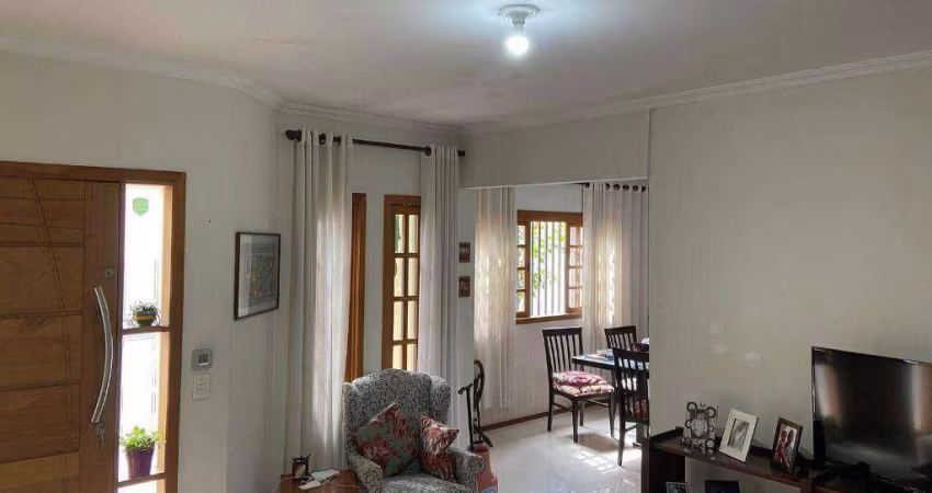 Casa com 3 dormitórios à venda, 230 m² por R$ 880.000,00 - Granja Carneiro Viana - Cotia/SP