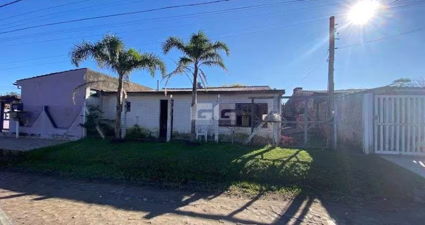 Cidreira - Casa para venda em Cidreira no bairro centro!!