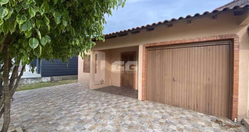 CASA DE 2 DORMITÓRIOS A 300M DO MAR