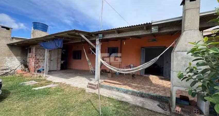 Cidreira/RS-Casa para venda no bairro Salinas a poucos metros da beira Mar