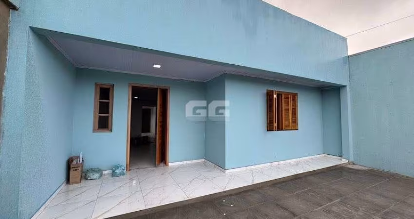 Cidreira/RS-Casa no centro da cidade a poucos metros da Beira Mar.