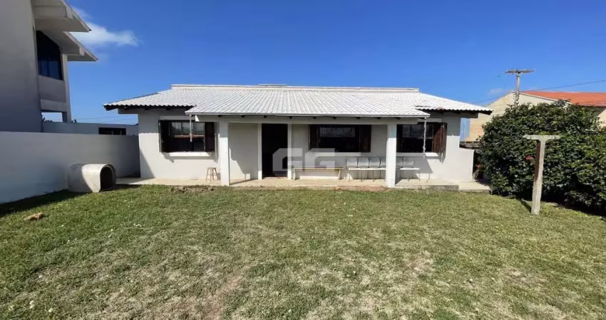Casa com 2 quartos à venda na Rua Altemar Dutra, 336, Salinas, Cidreira