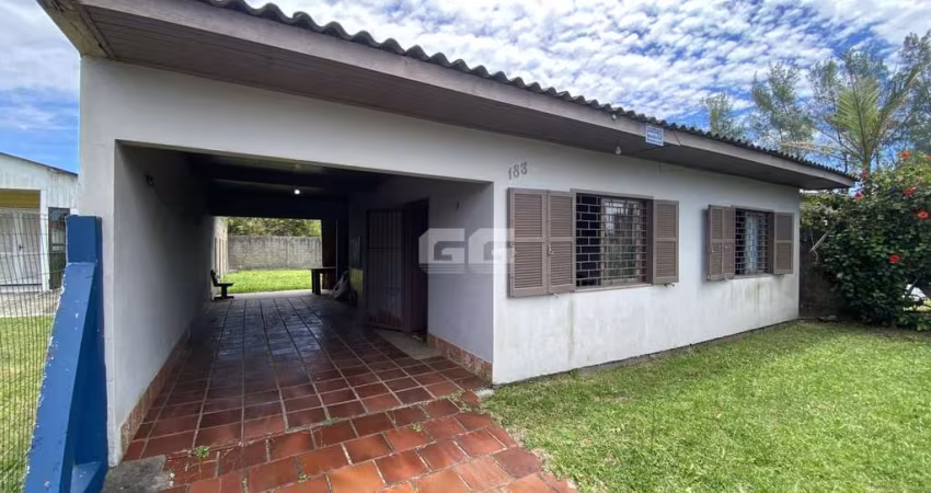 CASA DE 3 DORM PRÓXIMO AO MAR EM CIDREIRA
