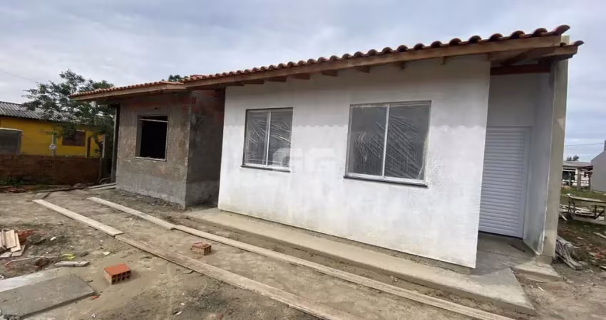 Casa com 2 quartos à venda na São Lourenço, 231, Oásis do Sul, Tramandaí