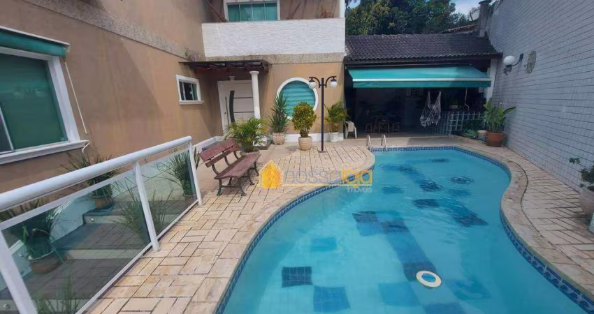 Casa Condomínio 6 Quartos, Suítes, Varanda, Piscina, Vaga 4 Carros, Maria Paulas,