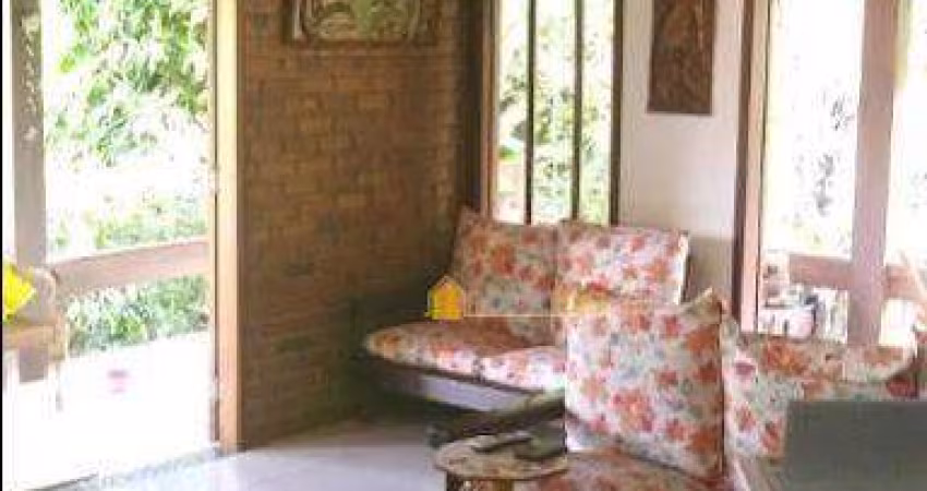 Casa com 4 dormitórios à venda, 360 m²  - Itaipu - Niterói/RJ