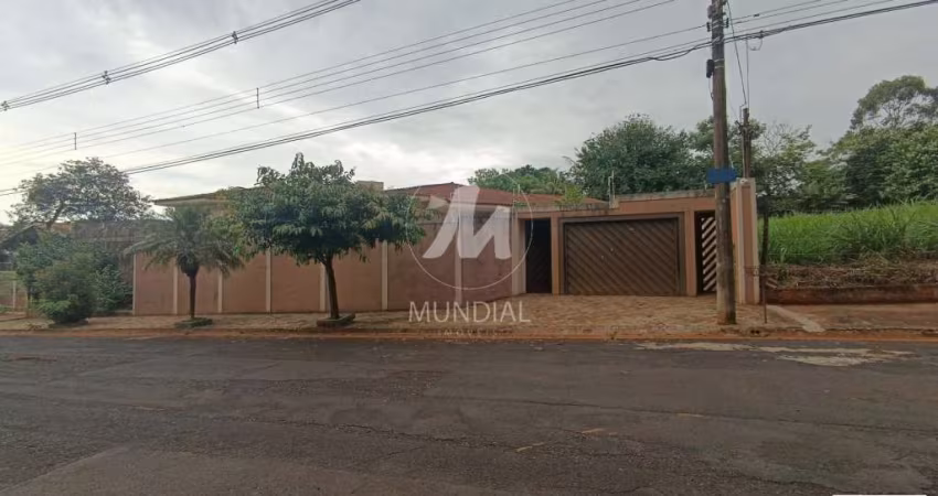 Casa (térrea na rua) 3 dormitórios/suite, cozinha planejada