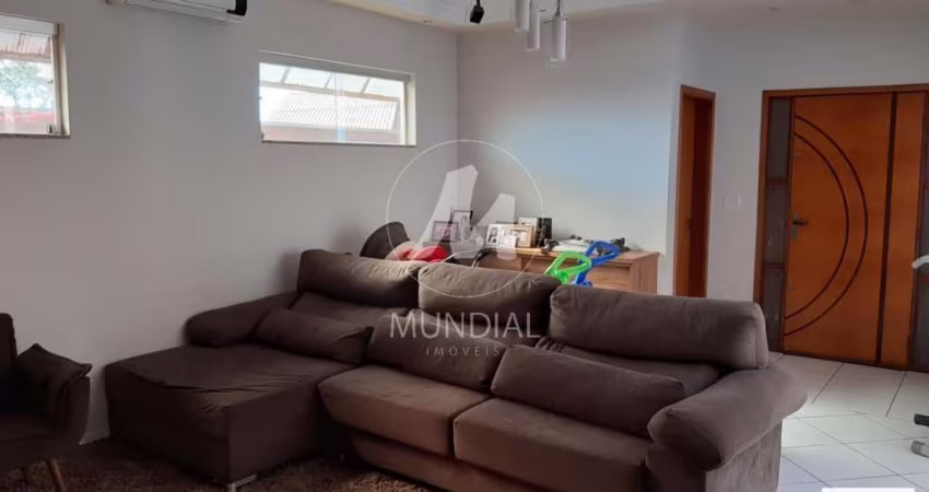 Casa (térrea em condominio) 3 dormitórios/suite, cozinha planejada, portaria 24hs, lazer, espaço gourmet, em condomínio fechado