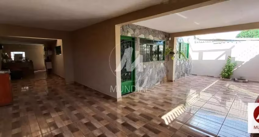 Casa (térrea na rua) 3 dormitórios/suite, cozinha planejada