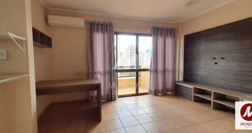 Apartamento (tipo - padrao) 1 dormitórios, cozinha planejada, portaria 24 horas, elevador, em condomínio fechado