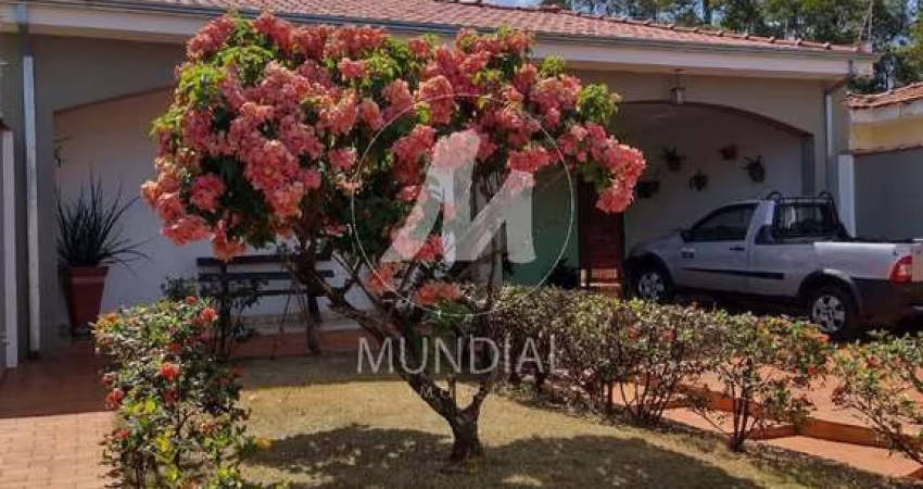 Casa (térrea na rua) 3 dormitórios/suite, cozinha planejada