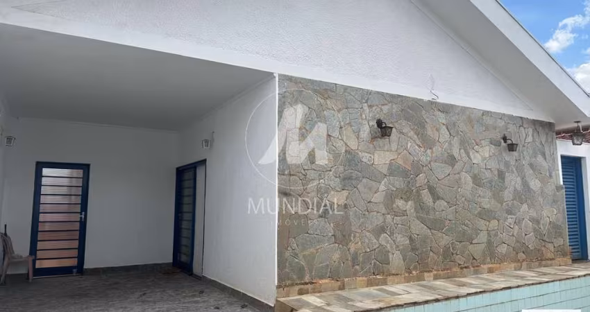 Casa (térrea na rua) 3 dormitórios/suite, cozinha planejada