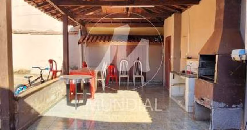Casa (térrea na rua) 3 dormitórios/suite, cozinha planejada