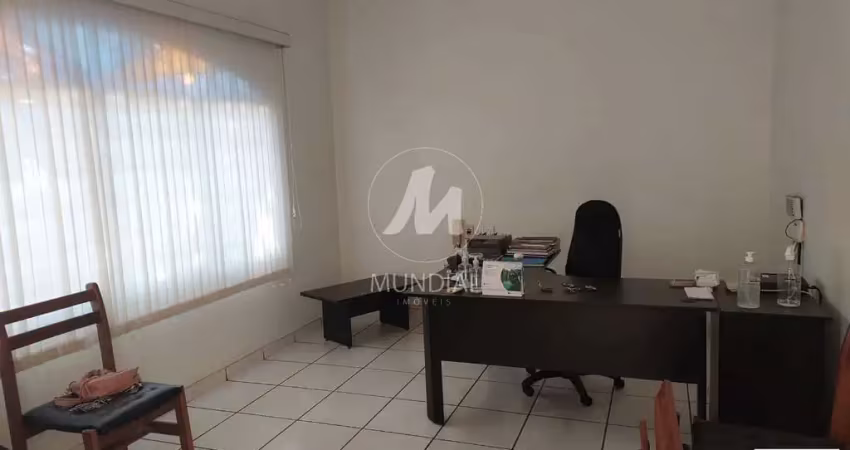 Casa (térrea na rua) 2 dormitórios, cozinha planejada