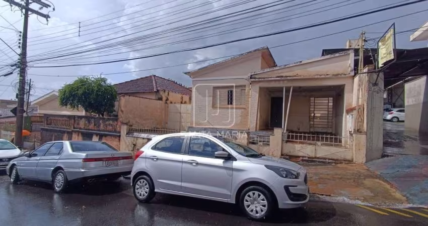 Casa (térrea na rua) 3 dormitórios, cozinha planejada