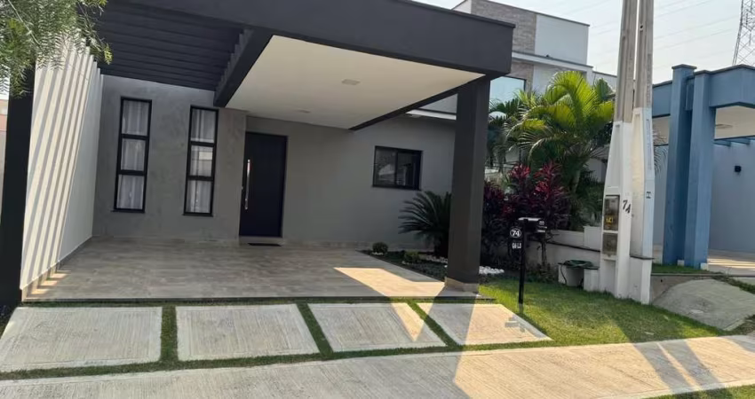 Casa com 3 dormitórios à venda, 105 m² por R$ 850.000,00 - Condomínio Vila Paraty - Indaiatuba/SP