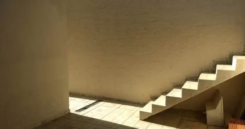 Casa à venda no Jardim Cândida, Poá 