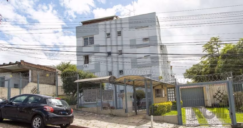 Apartamento Garden no bairro Partenon&lt;BR&gt;&lt;BR&gt;Apartamento térreo com amplo jardim privativo, dois quartos, um banheiro, cozinha, dois ambientes de estar, pátio com churrasqueira, área de se
