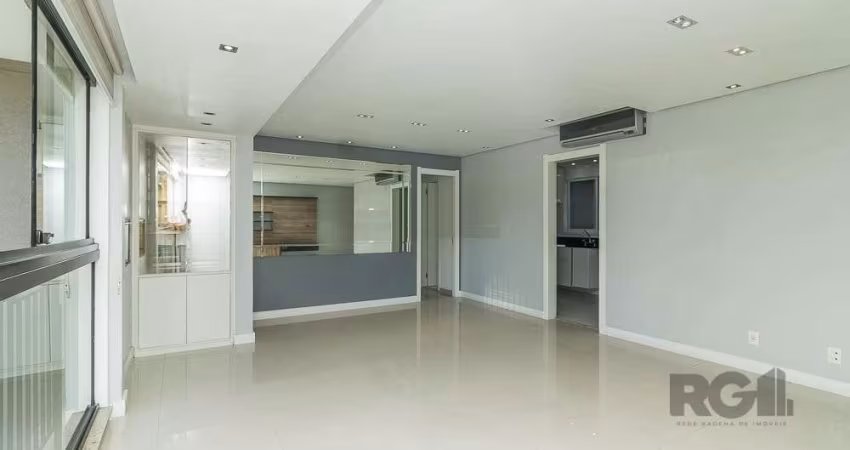 Apartamento de três quartos, suíte e duas vagas de garagem no bairro Jardim Europa em Porto Alegre.&lt;BR&gt;&lt;BR&gt;Excelente oportunidade no bairro Jardim Europa, Porto Alegre!&lt;BR&gt;&lt;BR&gt;