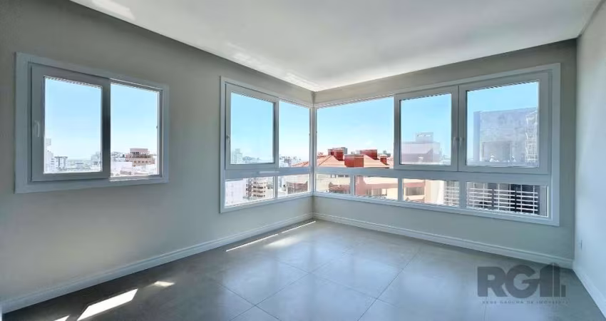 Apartamento à venda em Capão da Canoa, com 126,99 m² de área total, ideal para quem busca conforto e praticidade. O imóvel dispõe de 03 dormitórios, sendo 1 suíte, além de banho social e lavabo. Conta