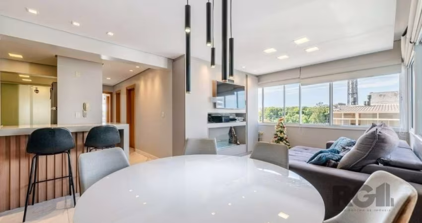 Excelente apartamento de 2 dormitórios sendo 1 suite. 87m², 2 vagas&lt;BR&gt; &lt;BR&gt;Aconchegante apartamento de 2 dormitórios, sendo 1 suíte, está localizado no bairro Passo D'Areia, em Porto Aleg