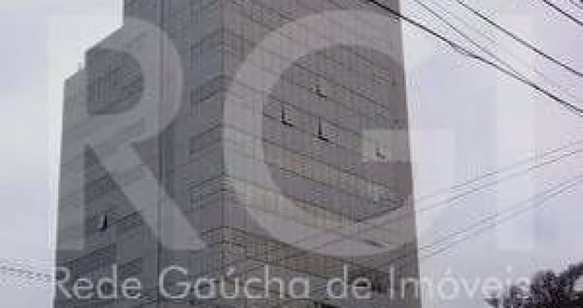 Excelente loja no bairro Bela Vista, na Avenida Carlos Gomes, próxima a Anita Garibaldi com 91,82 metros privativo, toda envidraçada, alto fluxo de carros.&lt;BR&gt;Piso em  porcelanato, forro em gess