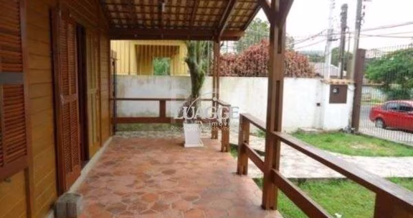 Casa para Venda - 110m², 3 dormitórios, sendo 1 suites, 3 vagas - Nonoai