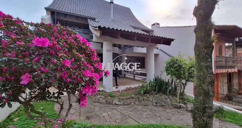 Casa com 537,00 m² com 04 dormitórios no Bairro Tristeza