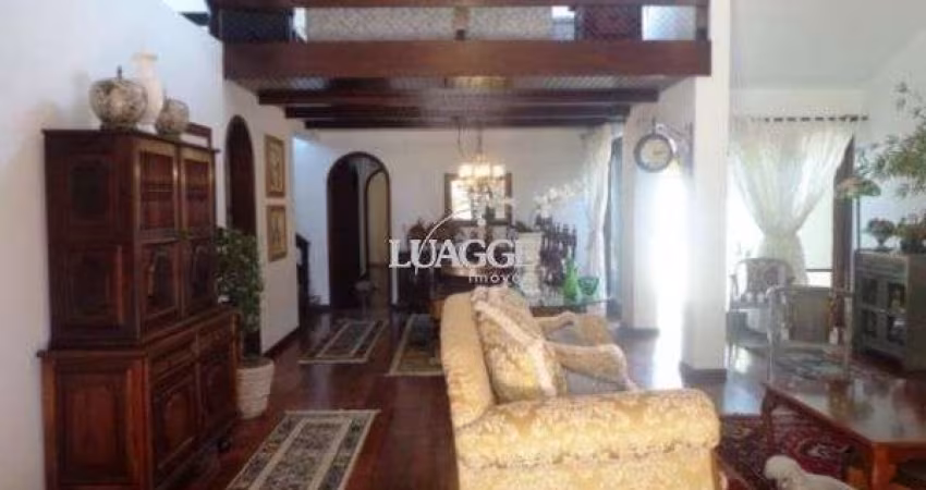 Casa para Venda - 259.6m², 3 dormitórios, sendo 1 suites, 2 vagas - Jardim Isabel